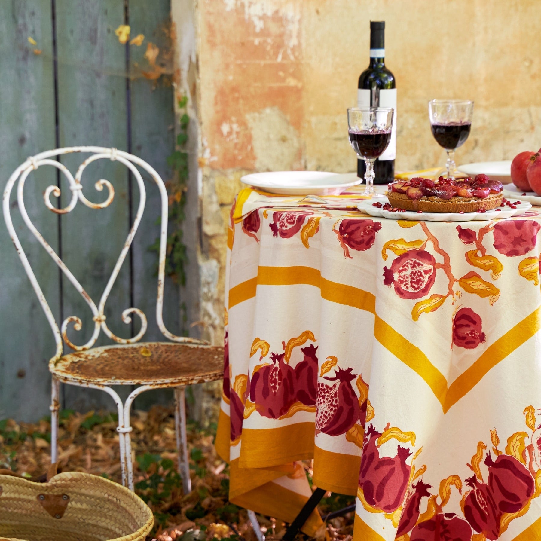 French Tablecloth Pomegranate 71"x128"