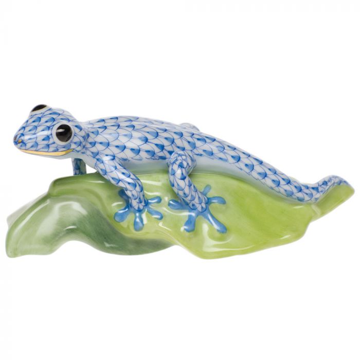 Gecko On Leaf 4.5"l X 2"h