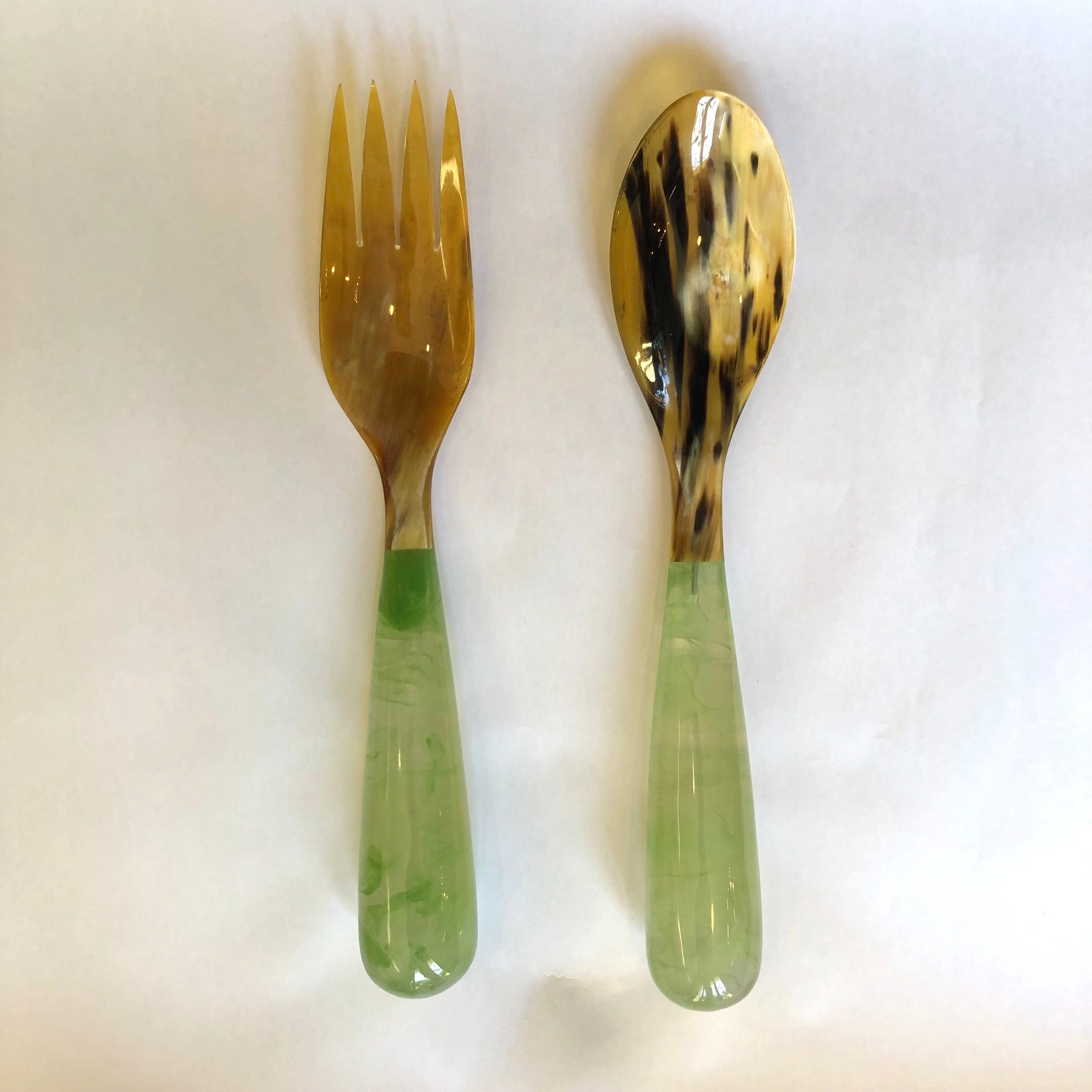 Petite Grand Slam Servers