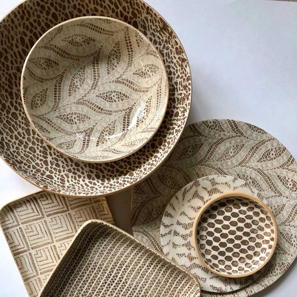 Mocha Medium Scallop Bowl