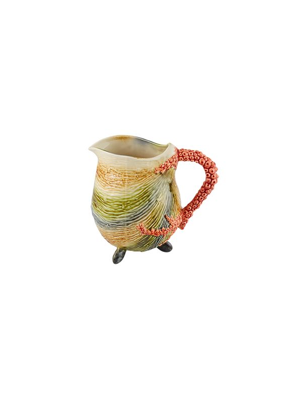 Oyster Pitcher