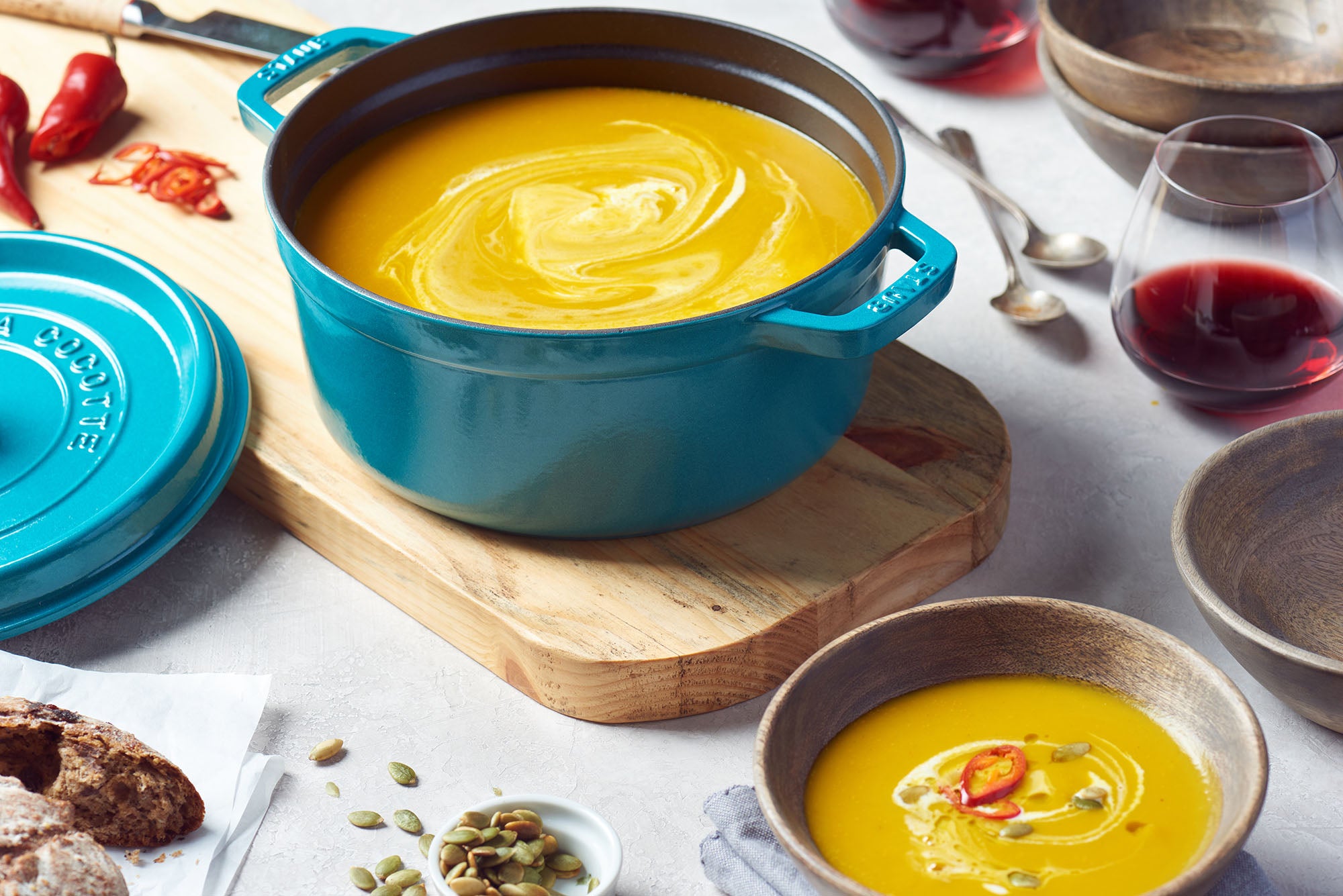 Staub Cast Iron 4-qt Round Cocotte - Turquoise