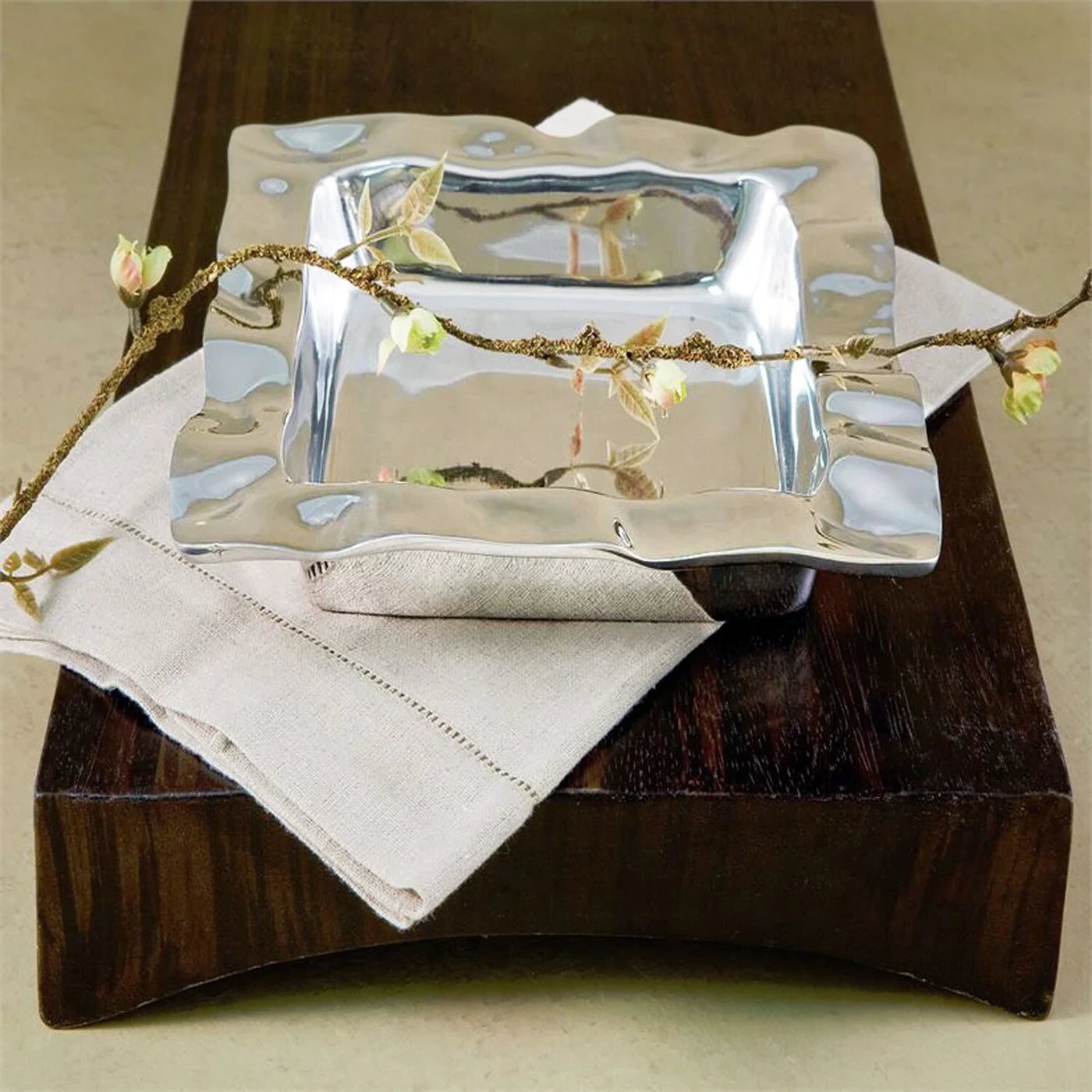 SOHO Cocktail Napkin Holder