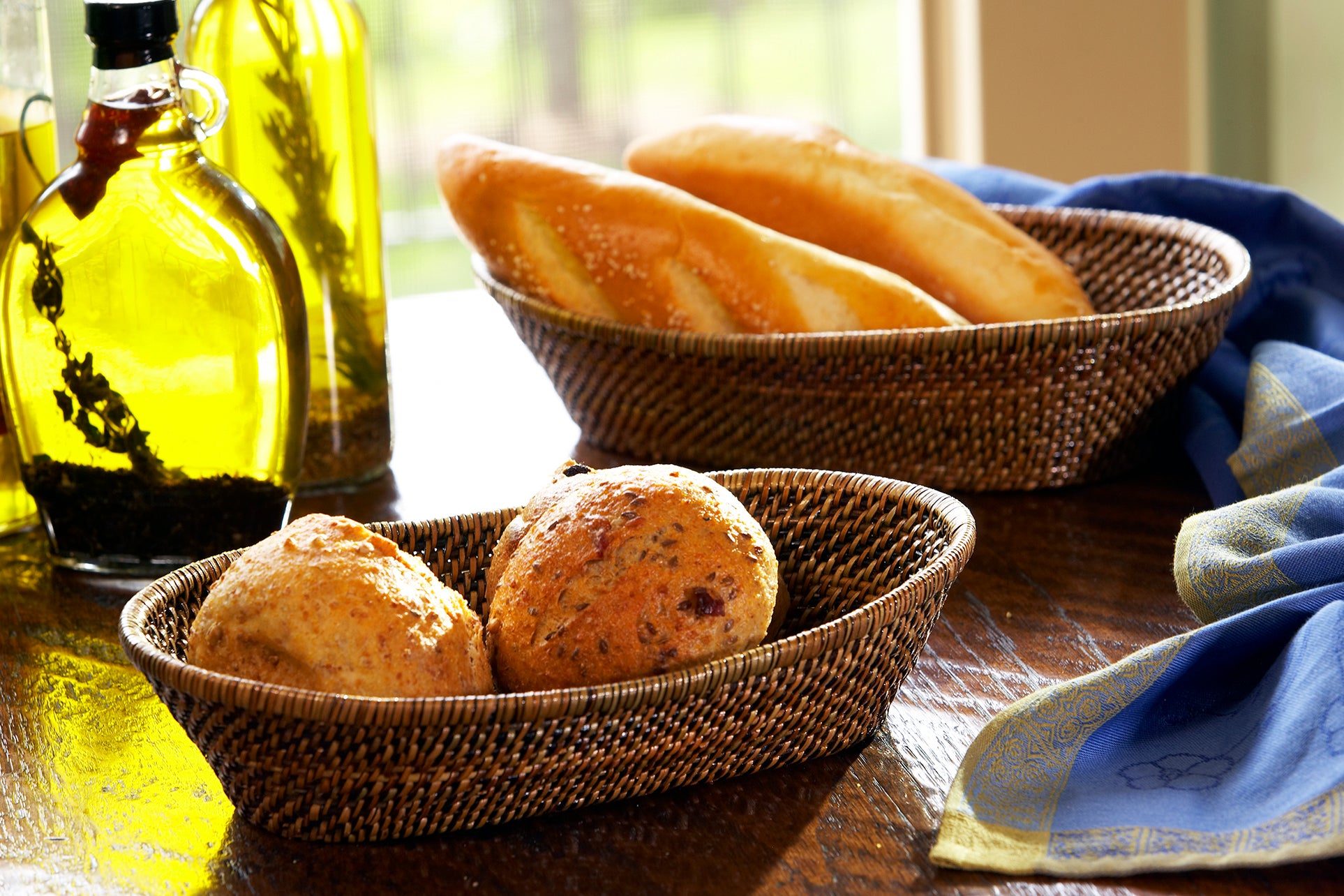 Oval Bread Basket with Tubes, Large