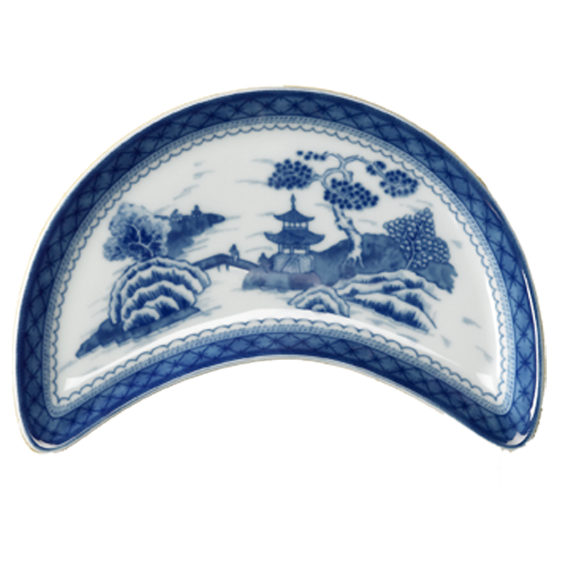 Mottahedeh Blue Canton Crescent Salad Plate