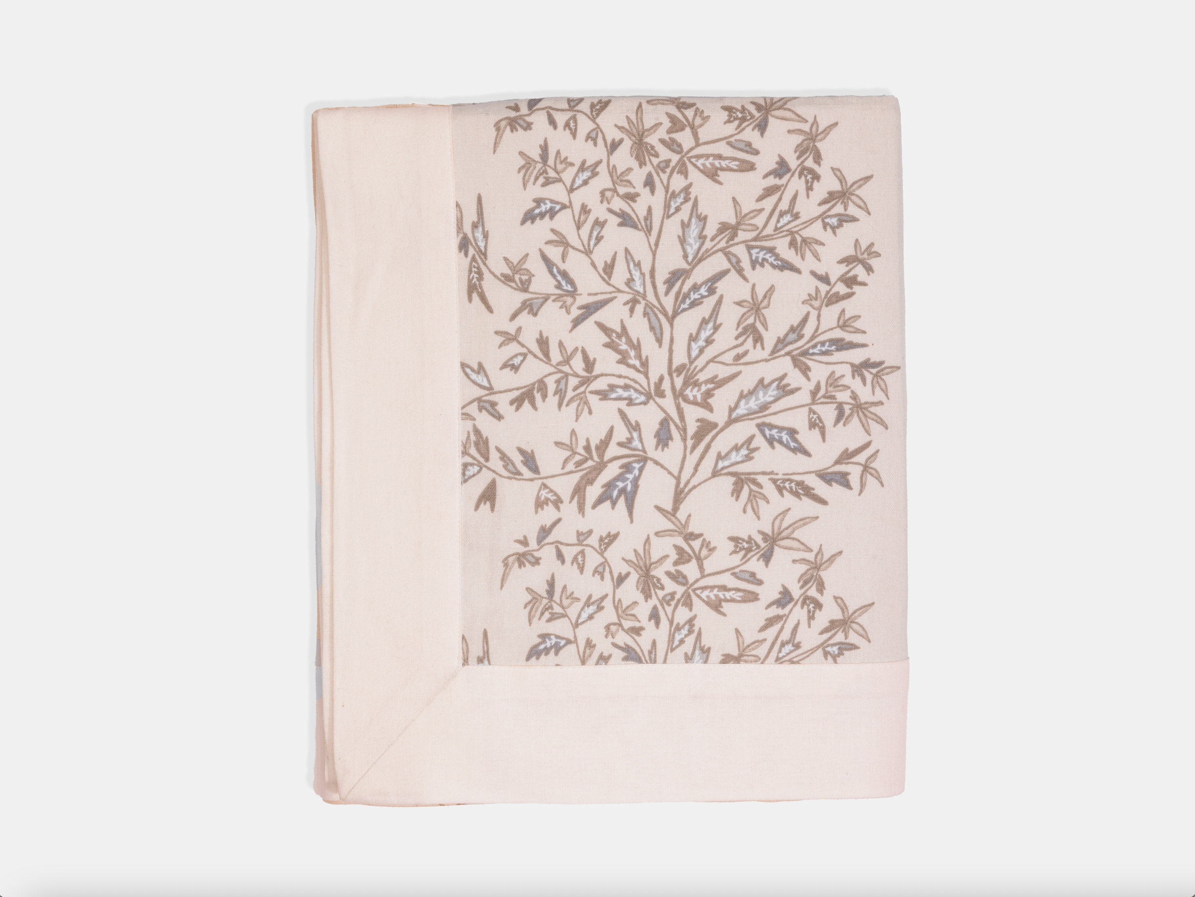 Holly Vine Tablecloth