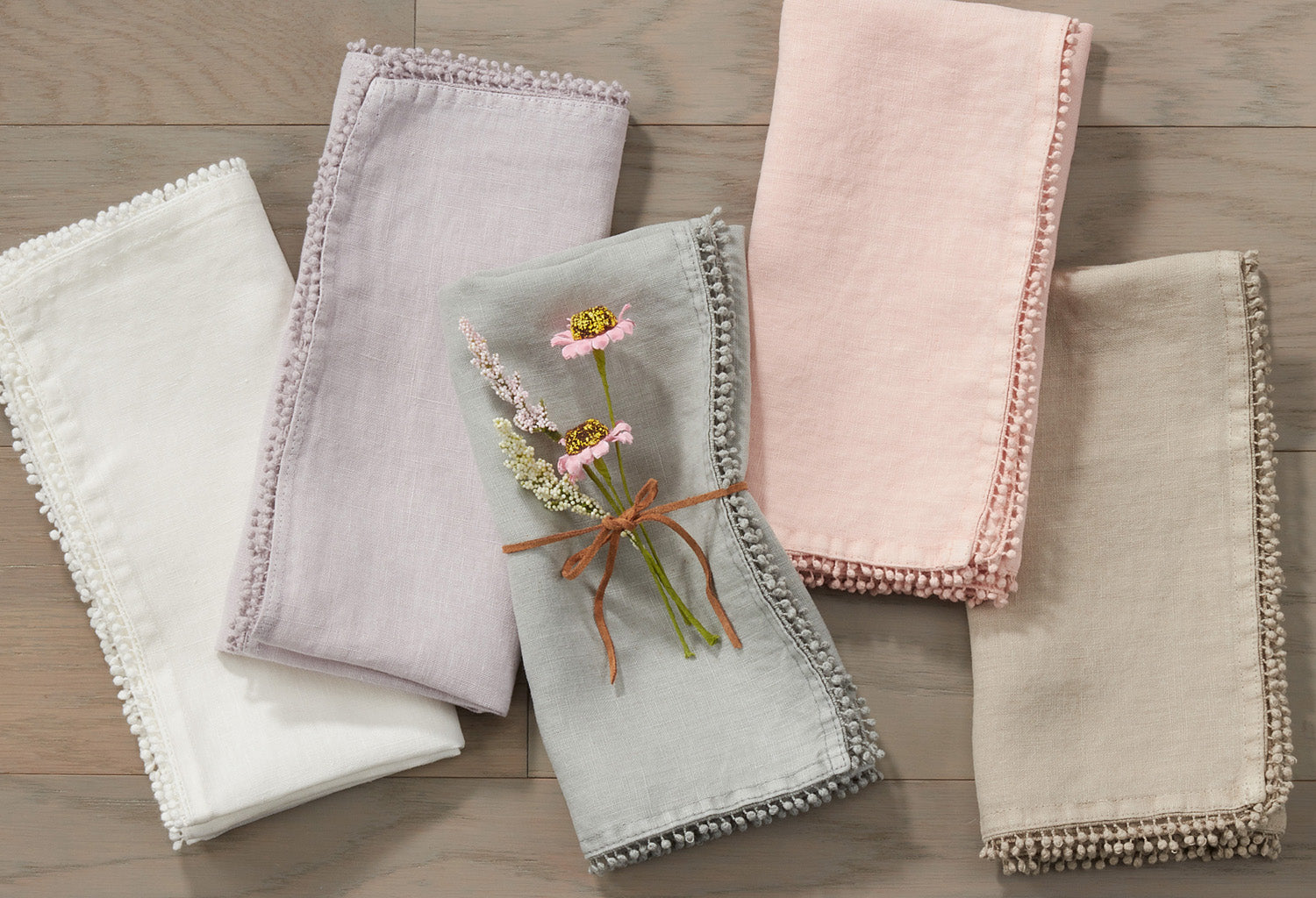 Pompom Design Napkin - Set of 4