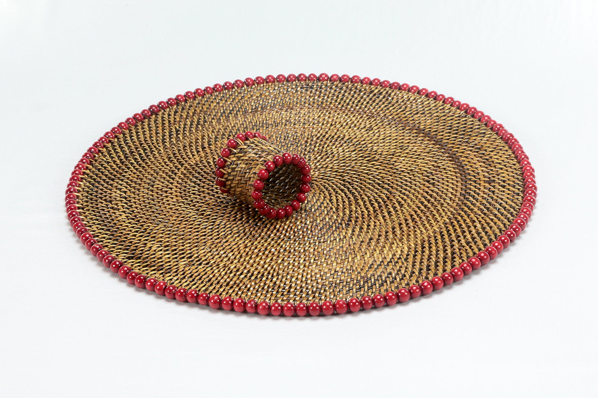 Round Placemat with Beads, Red, Set of 4 pcs