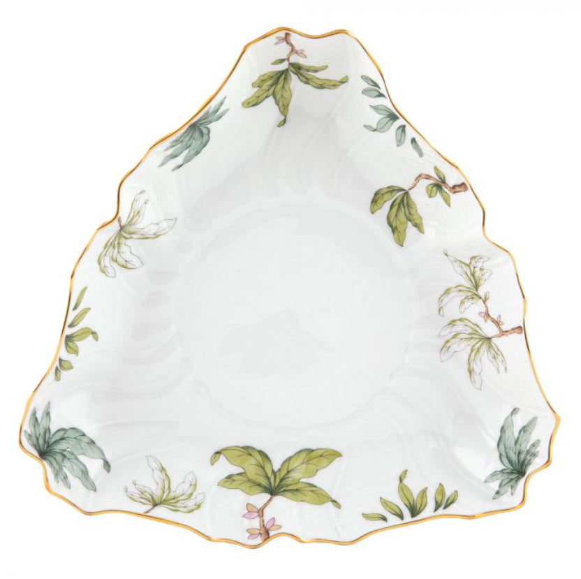 Foret Garland Triangle Dish 9.5"L