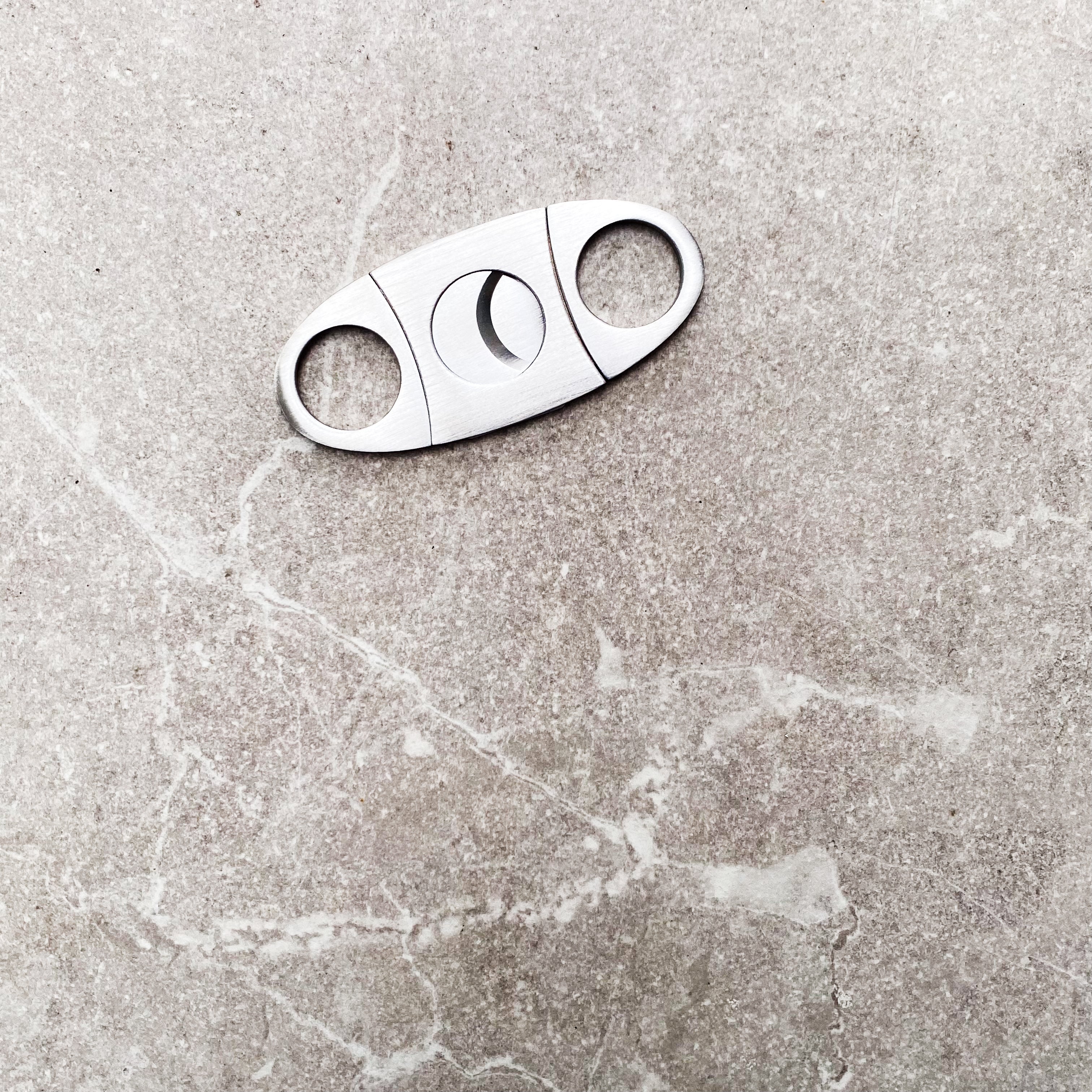 Cigar Cutter with Pouch