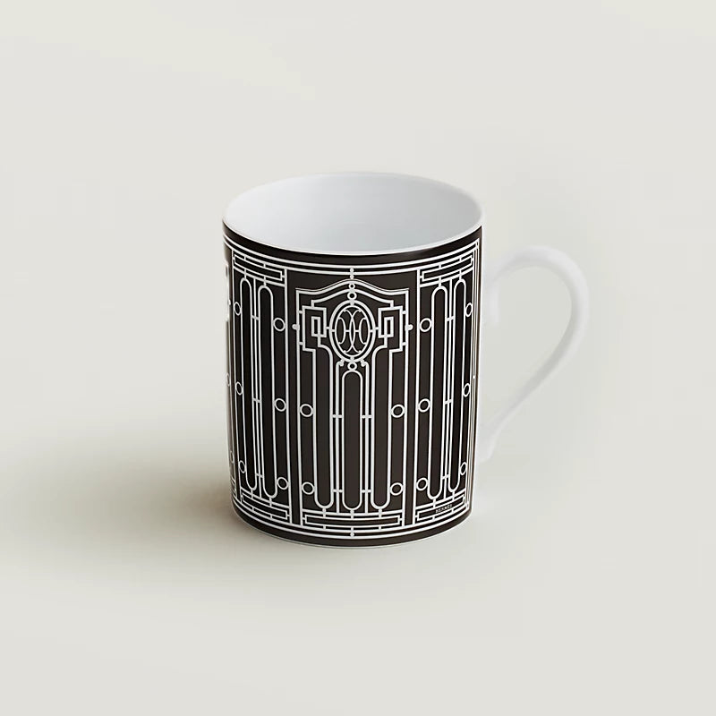 H Deco Mug
