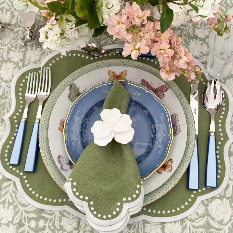 Scalloped Single Dot Napkins