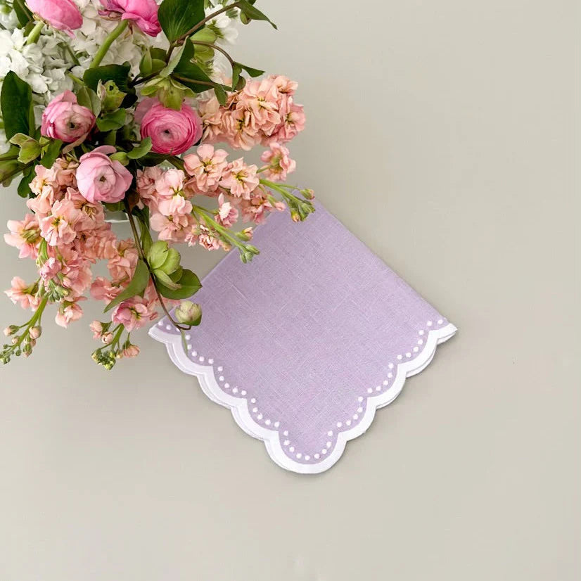 Scalloped Single Dot Napkins