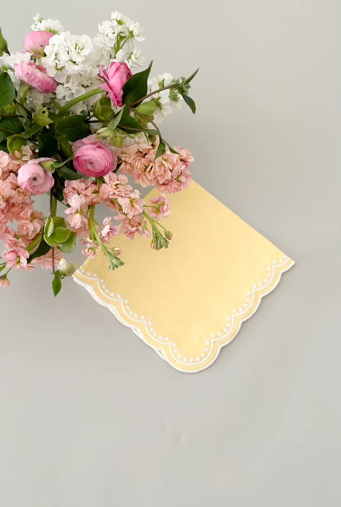Single Dot Scalloped Napkins
