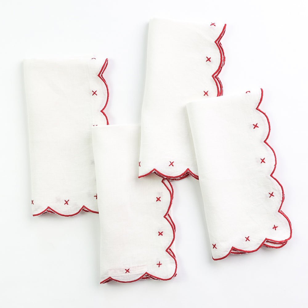 Scalloped Knot Embroidered Linen Napkin | Set of 4