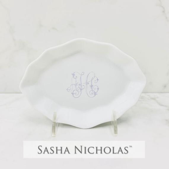 Scalloped Trinket Dish - Monogrammed