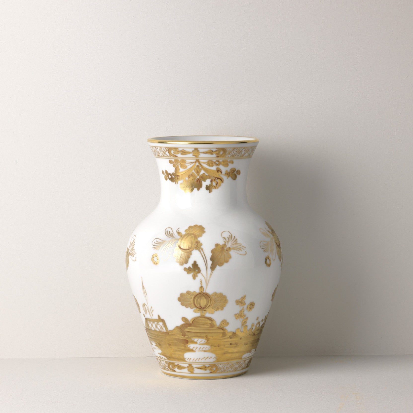 Oriente Italiano Large Ming Vase