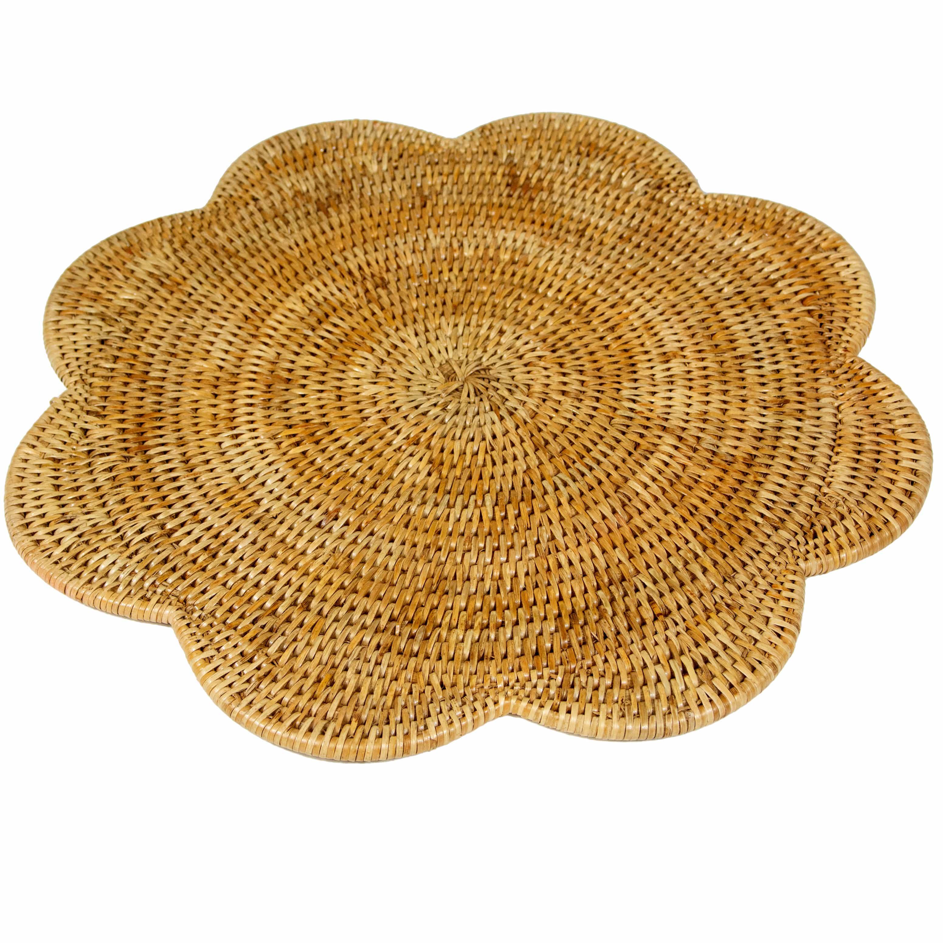 Rattan Scallop Round Placemat-Honey Ttop Rattan Scallop Round Placemat