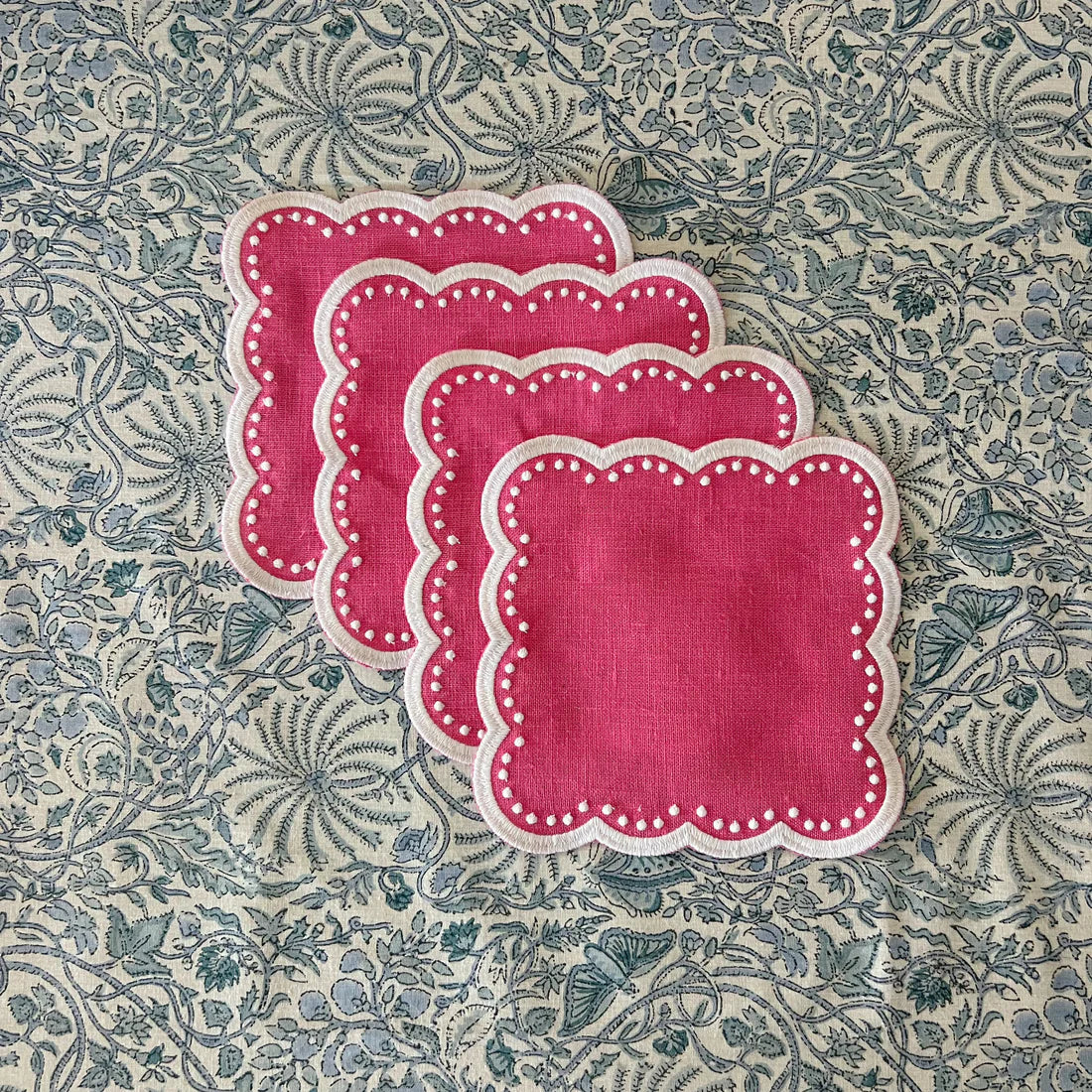 Scalloped Cocktail Napkin - Set of 4