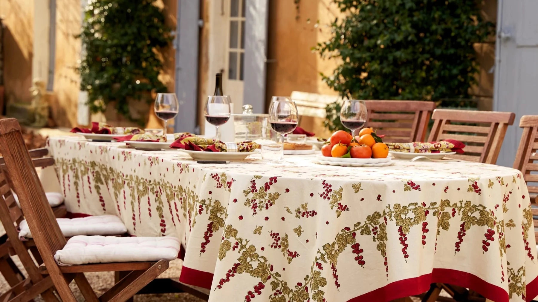 French Tablecloth Gooseberry