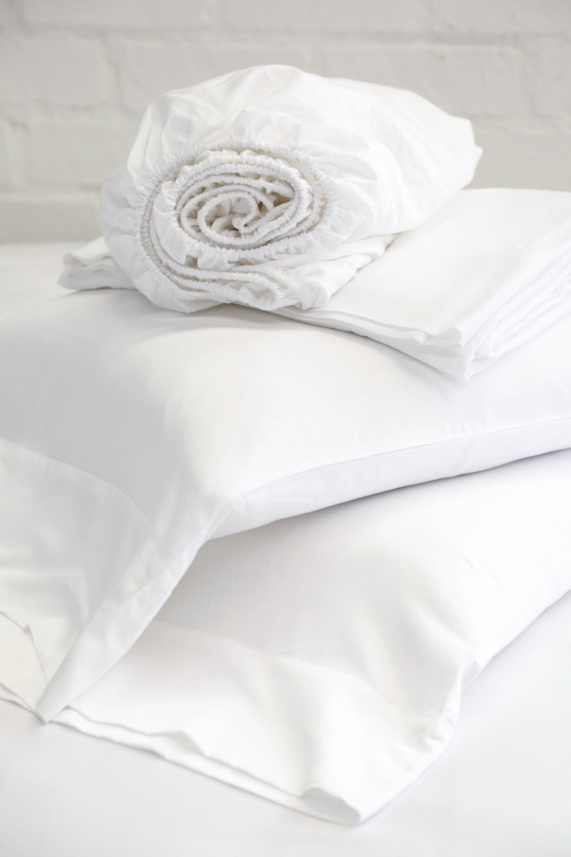 Bamboo Sheet Set in Queen - White