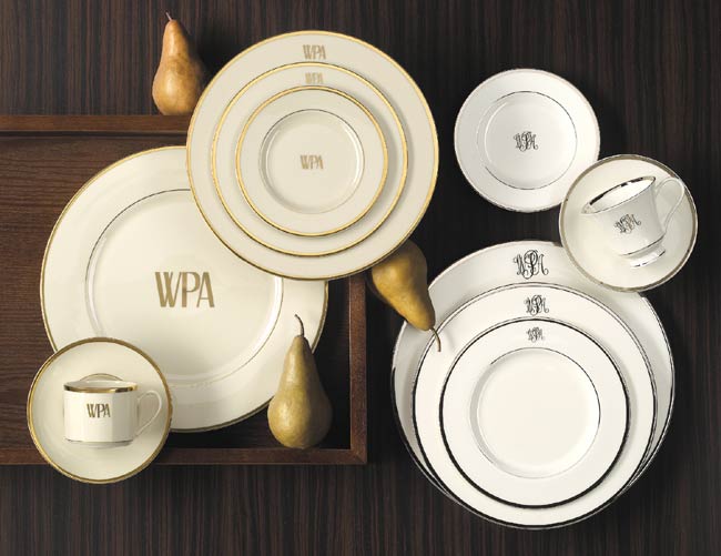 Signature Gold Rim Dinner Plate Ultra White with monogram