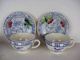 Oiseau Bleu Fruits Tea Cups and Saucers S/2